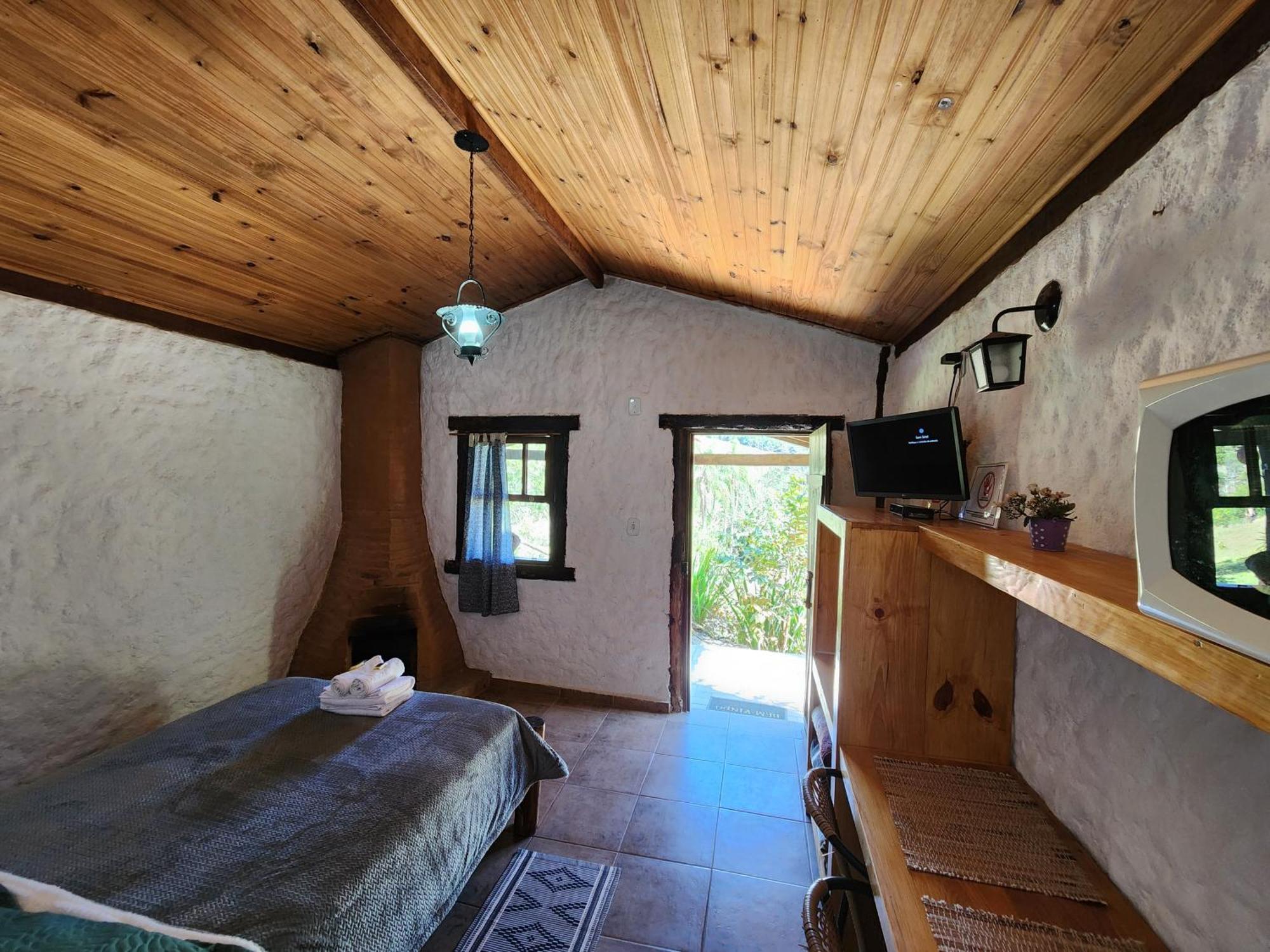 Chalés Vale Piemonte - Familia Cristã Santo Antônio do Pinhal Habitación foto
